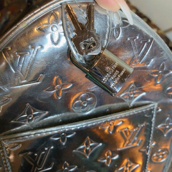 🔥SOLD 1️⃣6️⃣0️⃣0️⃣ Authentic Louis Vuitton Miroir Speedy 30 Bag🔥 - Picture 7 of 16